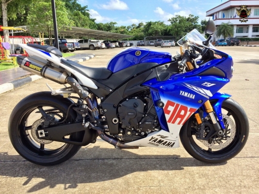 YAMAHA R1 Limited Edition Rossi ปี 2010 ทะเบียนแท้ สมอ.โอนขนส่ง 529,000 -