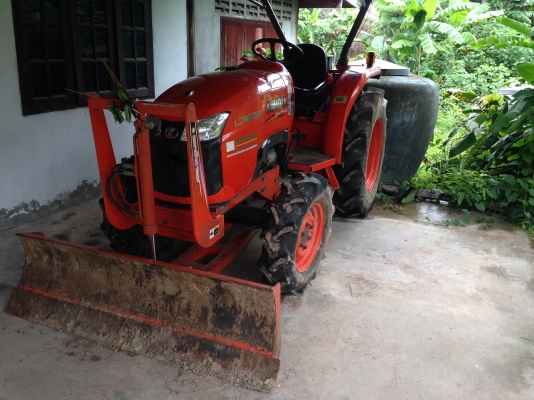 รถไถ KUBOTA L3608 อายุการใช้งาน 1101 ชั่วโมง พร้อมอุปกรณ์ 2รายการ ผานดันหน้า ผาน 6 เครื่ิองดี ราคา28 รถไถ KUBOTA L3608 อายุการใช้งาน 1101 ชั่วโมง พร้อมอุปกรณ์ 2รายการ ผานดันหน้า ผาน 6 เครื่ิองดี ราคา28