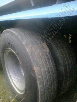 หางพ่วงเทเลอร์12ล้อ 3เพลา ของบริษัทสามมิตร ปี52