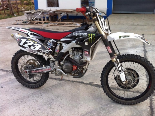 *******  yz 250f ปี2011  145000 แถมเทค 7 1คู่  149,999