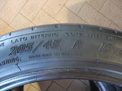 ยาง Michelin 205/45/17 ปี12 สภาพสวย