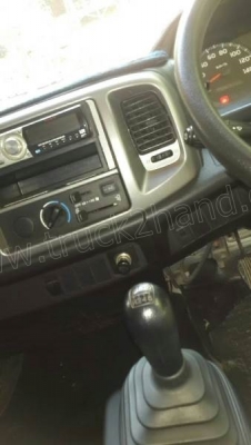 รถบรรทุก 6 ล้อดั้มพ์ HINO รุ่น FC9JEKA เลขเครื่อง JO58 TDH