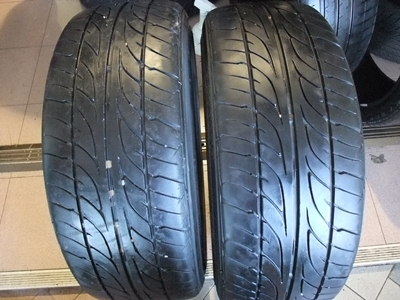 ยาง Dunlop 215/45/17 ปี 11 สภาพสวยๆ