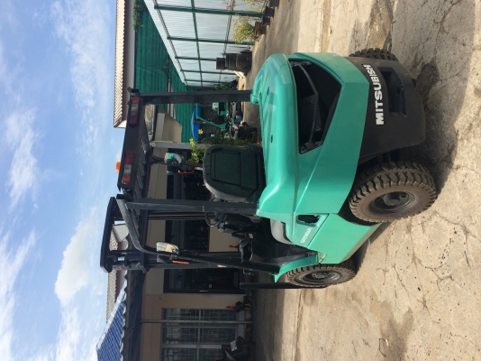 ขายด่วน FD25NT รถโฟล์คลิฟท์"ดีเซล"รุ่นล่าสุดของMitsubishi 2.5ตัน ขายถูกมาก 299,000 บาท ขายด่วน FD25NT รถโฟล์คลิฟท์"ดีเซล"รุ่นล่าสุดของMitsubishi 2.5ตัน ขายถูกมาก 299,000 บาท