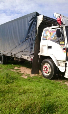 ขายรถ6ล้อ ISUZU FTR ยาว7.2 ห้งแท้ยาง900 เพาเวอร์ เบรคทิ๊ฟฟี่ 6BD1 เอกสารพร้อมโอน เครื่องดี  แชชซีสวย