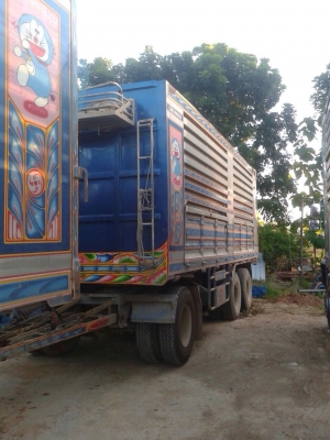 ขายรถบรรทุกพ่วงสิบล้อดัมพ์ ISUZU เครื่อง 320 แรง ปลายปี 49 กระบะเหล็กอู่ ช.เจริญ ลูก 3 เพลาแท้