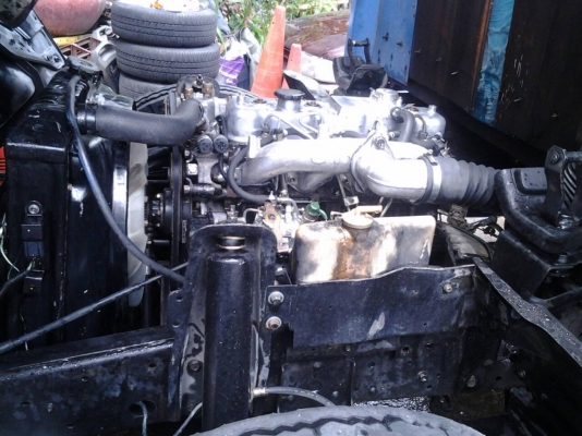 ขาย รถบรรทุก 4 ล้อ ISUZU 100 แรง รถพร้อมใช้งาน