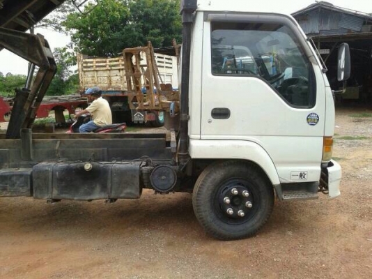 Isuzu NPR หัวไฟฟ้า เครื่อง 115 แรง กระบะดัมพ์ 4.20 เมตร ทะเบียนพร้อม