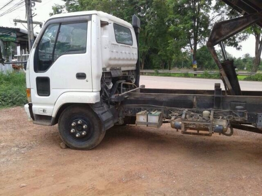 Isuzu NPR หัวไฟฟ้า เครื่อง 115 แรง กระบะดัมพ์ 4.20 เมตร ทะเบียนพร้อม