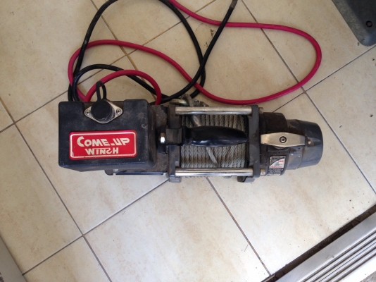 ขาย Winch motor 12 VDC ใช้ยกของ สภาพสวย พร้อมใช้งาน