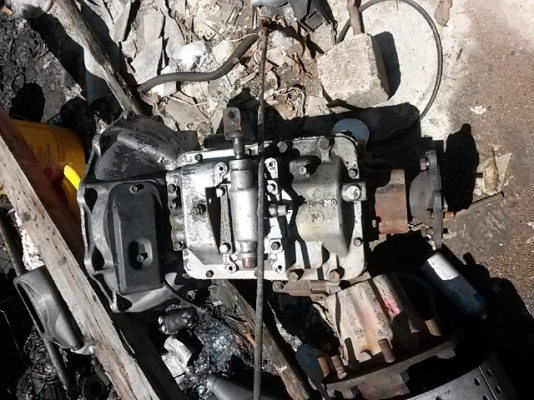 ขายเกียร์ซูโม่ 227พร้อมเกียร์ฝากด้วยครับ