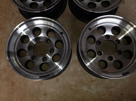 ขายล้อแม็ก 14 ใส่กระบะ 6 รู