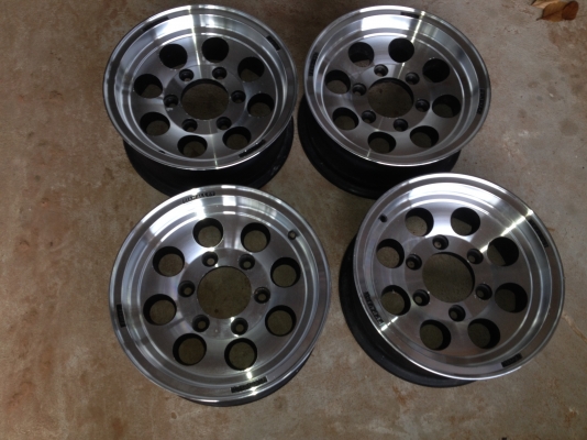 ขายล้อแม็ก 14 ใส่กระบะ 6 รู