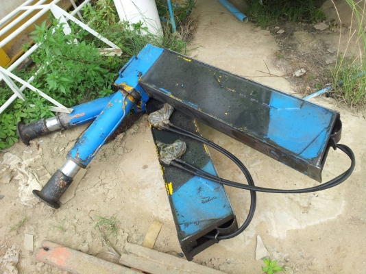 เครน TADANO 5 ตันท้องวี (5เหลี่ยม) ยาว4ปอก 3ชัก ใช้งานปกติ เพิ่งยกลงจากรถ บูมสภาพดี ไม่คดไม่งอ