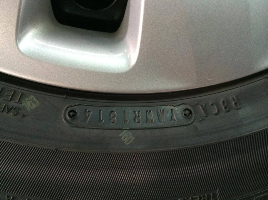 ขายล้อกะทะ ป้ายแดงพร้อมยาง 185 60 15 ปี 14 ขายล้อกะทะ ป้ายแดงพร้อมยาง 185 60 15 ปี 14