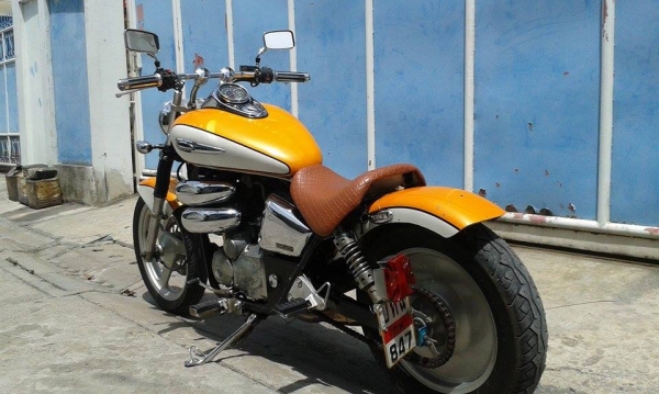 ขาย Phantom TA 200cc รถปลายปี46 แต่งแนวสตีท400cc ทะเบียนพร้อมโอนภาษีไม่ขาด(พึ่งต่อ)