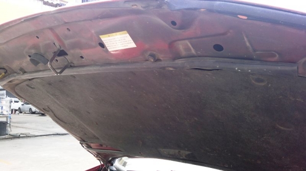 FORD ESCAPE 30 V6 AT ตัว top LPG เเล้ว เอ็นนีจี้ FORD ESCAPE 30 V6 AT ตัว top LPG เเล้ว เอ็นนีจี้