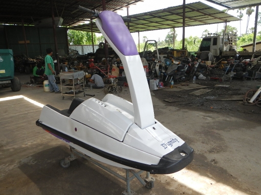 ขายเจ็ทสกี SUPERJET SKI เรือยืน YAMAHA 650 ขายเจ็ทสกี SUPERJET SKI เรือยืน YAMAHA 650