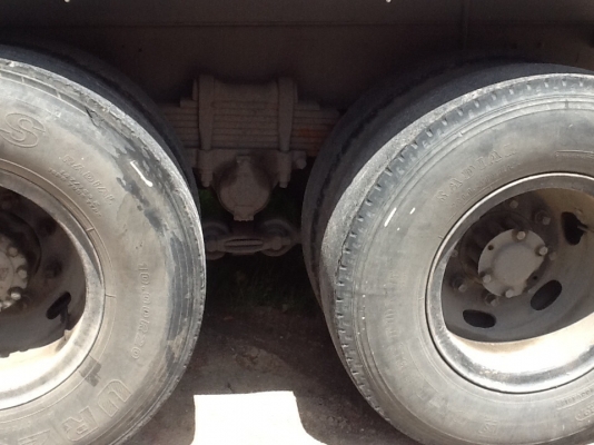 ขายรถสิบล้ออีซูซุเพลาเดียวเครื่อง195เทอร์โบอินเตอร์(ฝากขาย)