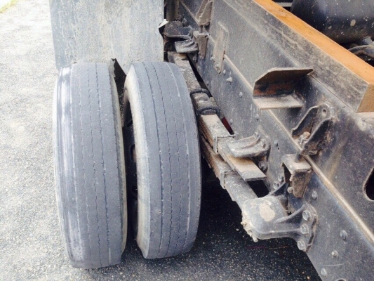 ขายรถ6ล้อดั้ม ISUZU MP1FRR90H เครื่อง 210 แรงม้า สนใจโทร 081-9701072