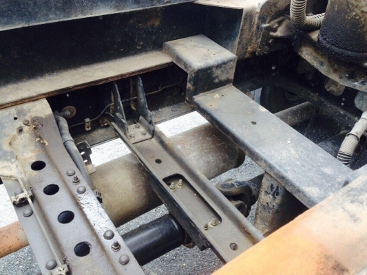 ขายรถ6ล้อดั้ม ISUZU MP1FRR90H เครื่อง 210 แรงม้า สนใจโทร 081-9701072