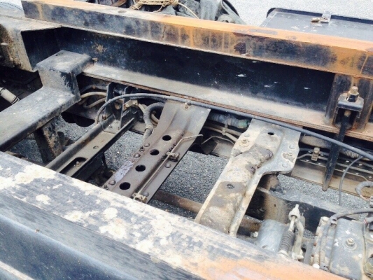 ขายรถ6ล้อดั้ม ISUZU MP1FRR90H เครื่อง 210 แรงม้า สนใจโทร 081-9701072