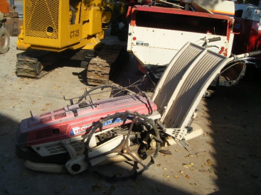 รถดำนา 2 แถว