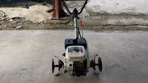 รถพรวนดิน Honda เก่าญี่ปุ่น สภาพพร้อมใช้งาน เครื่องยนต์แรงและติดง่าย คุณภาพเกินราคา รถพรวนดิน Honda เก่าญี่ปุ่น สภาพพร้อมใช้งาน เครื่องยนต์แรงและติดง่าย คุณภาพเกินราคา