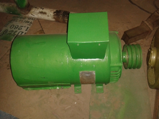 ขายไดร์ปั่นไฟ 3Kw 220V ขายไดร์ปั่นไฟ 3Kw 220V