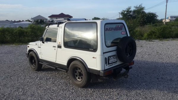 1991 suzuki คาริเบี่ยน ตู้ปลา สีขาว สภาพเดิม