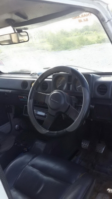 1991 suzuki คาริเบี่ยน ตู้ปลา สีขาว สภาพเดิม