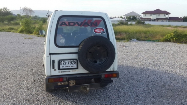 1991 suzuki คาริเบี่ยน ตู้ปลา สีขาว สภาพเดิม