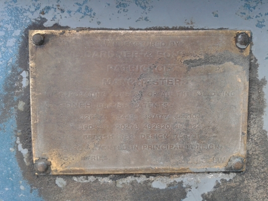 ฝากขายเครื่อง การ์เนอร์ พร้อมแท่นเครื่อง