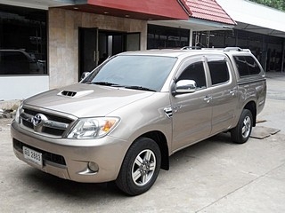 TOYOTA VIGO D4D Double Cab E 2.5 MT ปี 2006 ขายถูก จัดไฟแนนซ์ได้ค่ะ T.086-527-9533