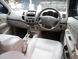 TOYOTA VIGO D4D Double Cab E 2.5 MT ปี 2006 ขายถูก จัดไฟแนนซ์ได้ค่ะ T.086-527-9533