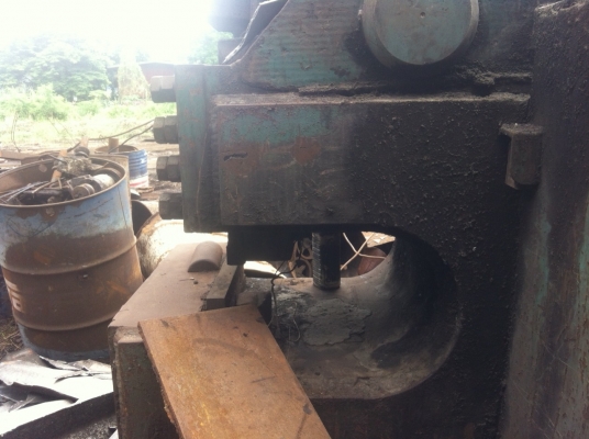 ขายเครื่องตัดเหล็กขนาด2นิ้ว เหมาะสำหรับโรงเหล็ก