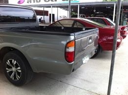 ขายรถกระบะ FORD RANGER Open cab ปี 46 เครื่องยนต์ดีเซล 2,500cc เกียร์ธรรมดา เครื่องและช่วงล่างดีมาก เช็คศูนย์มาตลอด ยางใหม่ๆ4เส้น มีเล่มทะเบียนพร้อมเอกสารการโอน ครบชุดครับ ราคา 230,000.-บาท ขายรถกระบะ FORD RANGER Open cab ปี 46 เครื่องยนต์ดีเซล 2,500cc เกียร์ธรรมดา เครื่องและช่วงล่างดีมาก เช็คศูนย์มาตลอด ยางใหม่ๆ4เส้น มีเล่มทะเบียนพร้อมเอกสารการโอน ครบชุดครับ ราคา 230,000.-บาท