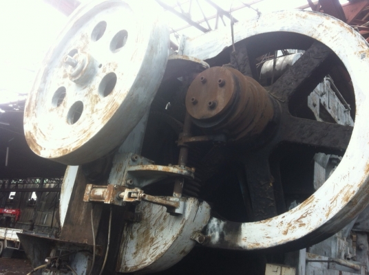 ขายเครื่องตัดเหล็กขนาดใหญ่ เหมาะสำหรับใช้งานในโรงเหล็ก