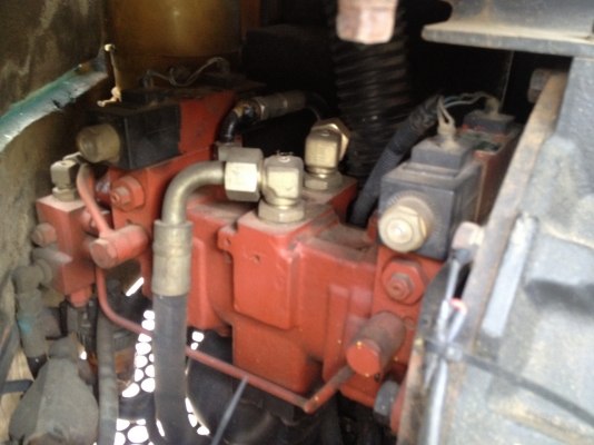 ลดกระหน่ำ รถขุด S&B45S ลดกระหน่ำ รถขุด S&B45S