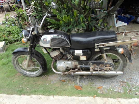 ขาย ซูซูกิ K-125  แท้พร้อมเอกสารชุดโอน ราคาถูก สนใจโทร.081-005-8785