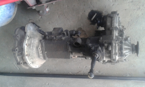 ขาย Body ม้ากระโดด เครื่องดีเซล 4 ประตู มีเกียร์ โฟร์วินซ์ตรงรุ้นให้ด้วย ขาย Body ม้ากระโดด เครื่องดีเซล 4 ประตู มีเกียร์ โฟร์วินซ์ตรงรุ้นให้ด้วย