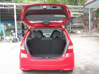 HONDA JAZZ 1.5 จัดไฟแนนซ์ ดาวน์ 8,000 T.086-527-9533 HONDA JAZZ 1.5 จัดไฟแนนซ์ ดาวน์ 8,000 T.086-527-9533