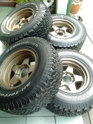 ล้อ Lenso ออฟ-25 + BF All 265/75/16 ปี10 สวยๆ 1ชุด