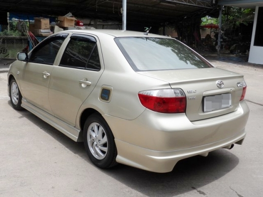 TOYOTA VIOS 1.5 J MT ปี 2005 จัดไฟแนนซ์ได้ ดาวน์ 8,000 T.086-527-9533