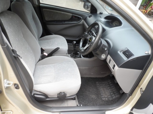 TOYOTA VIOS 1.5 J MT ปี 2005 จัดไฟแนนซ์ได้ ดาวน์ 8,000 T.086-527-9533