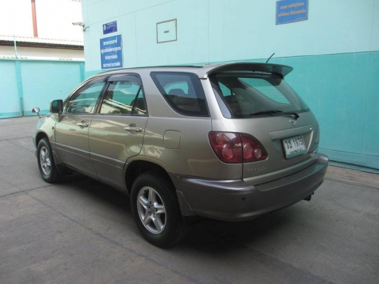 TOYOTA HARRIER ปี02 TOYOTA HARRIER ปี02