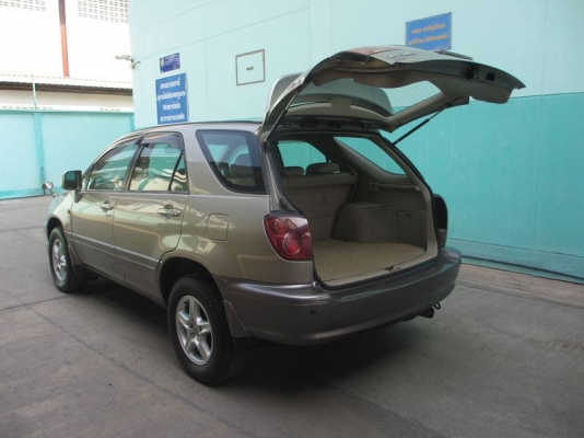 TOYOTA HARRIER ปี02 TOYOTA HARRIER ปี02