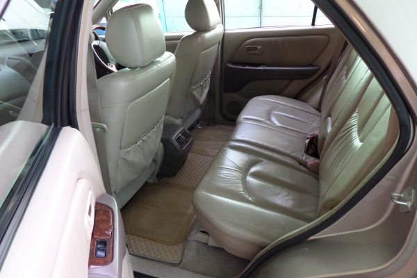 TOYOTA HARRIER ปี02 TOYOTA HARRIER ปี02