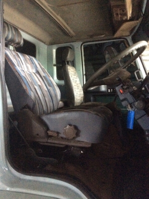 ขายISUZU 10ล้อRocky 175 แรง ยาว 7.2 ม. (ยาวพิเศษรถห้างแท้) กะบะไม้ พื้นปูเลส ตีนเป็ด ครัทซีดี เครื่องดี ยางดี ขาย 700,000 บาท