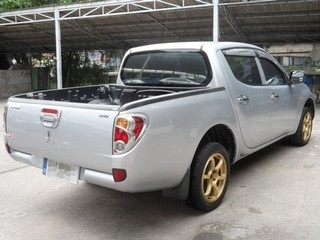 MITSUBISHI TRITON DOUBLECAB GLX 2.5 MT ปี 2007 ขายถูก จัดไฟแนนซ์ได้ ดาวน์ 8,000 T.086-527-9533